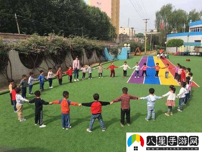 四人一起換著(zhù)做刺激