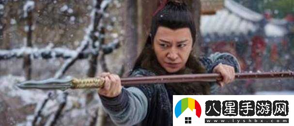 一桿長(cháng)槍直入兩扇門(mén)