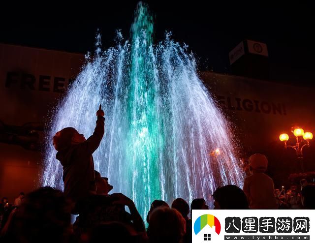 “跳水上芭蕾的尖叫噴泉友熱炒的新風(fēng)尚！”
