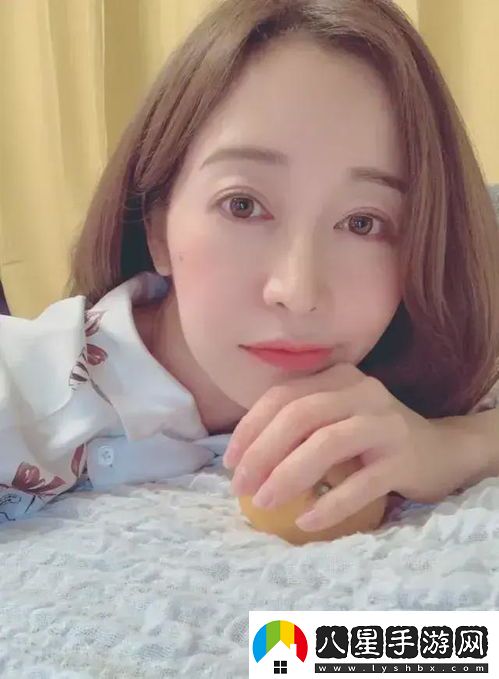 內田桃子是誰(shuí)這位日本當紅女星的背后故事