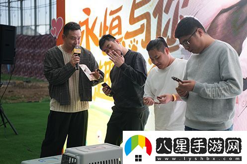 永恒之塔攜手玩家登陸“上海貓島”參與公益項目關(guān)愛(ài)社區流浪貓