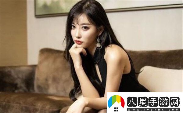 楊晨晨、顧欣欣、小甜心CC其實(shí)都是同一人