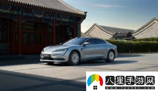 比亞迪首款百萬(wàn)級轎車(chē)仰望U7內飾曝光！延續U8設計
