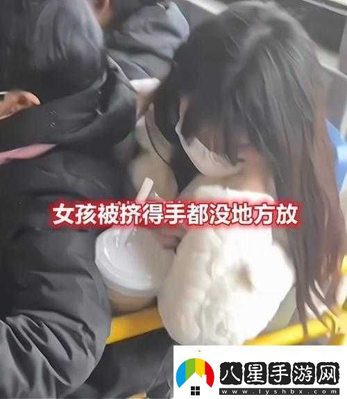 公交車(chē)被上高湖了還能坐嗎