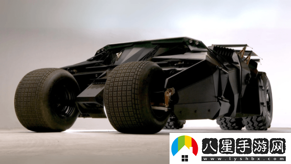 10輛復刻版蝙蝠車(chē)將投產(chǎn)！搭載6.2L發(fā)動(dòng)機