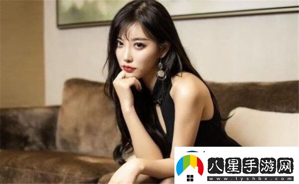 楊晨晨、顧欣欣、小甜心CC其實(shí)都是同一人