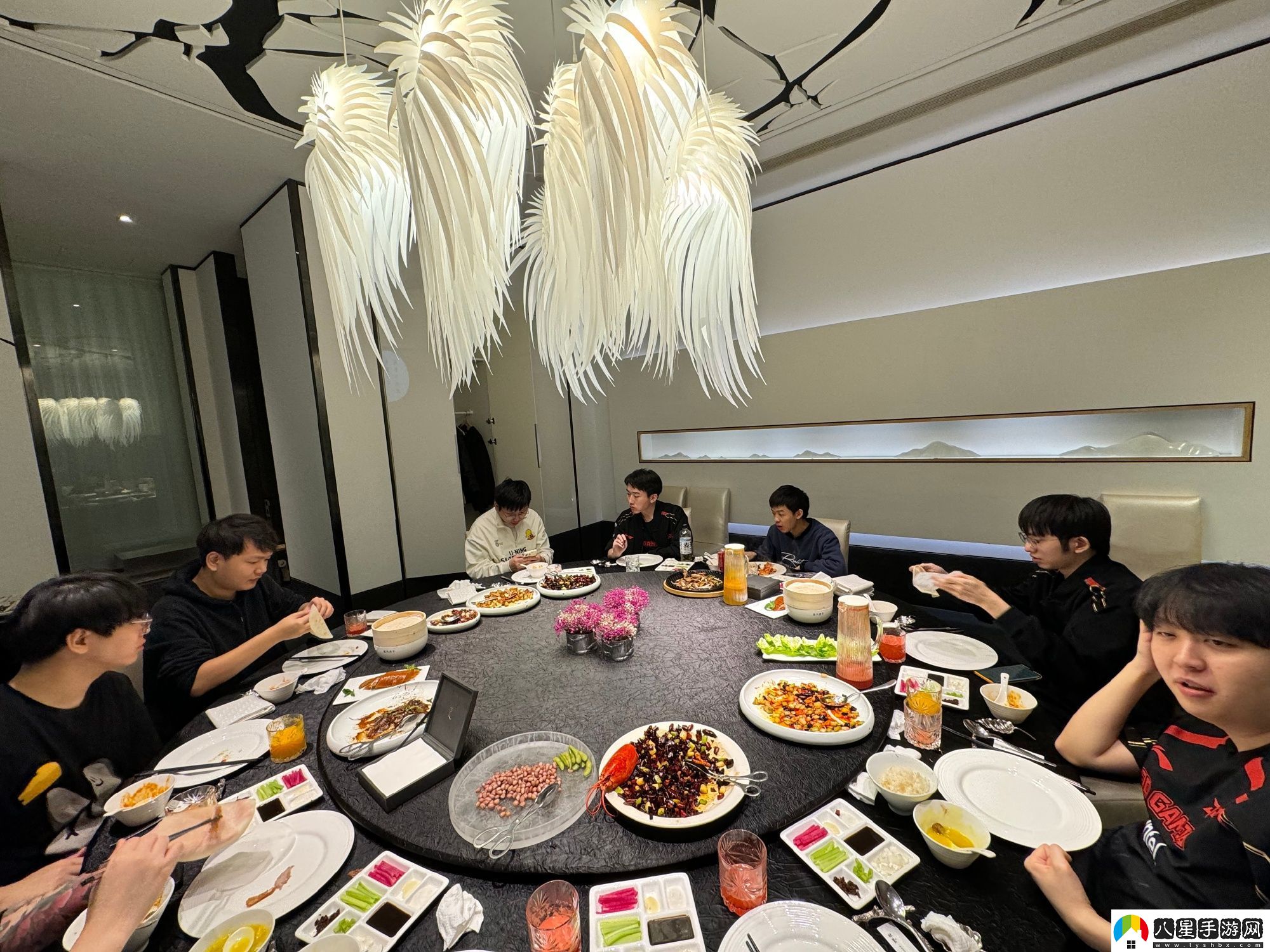 回LCK開(kāi)始攻擊中國