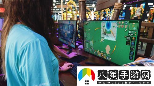 巨大的魔龍吸引無(wú)數玩家排隊體驗，這款聯(lián)機游戲究竟為何如此值得嘗試