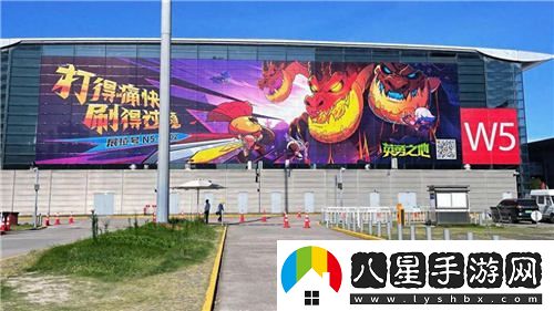 巨大的魔龍吸引無(wú)數玩家排隊體驗，這款聯(lián)機游戲究竟為何如此值得嘗試