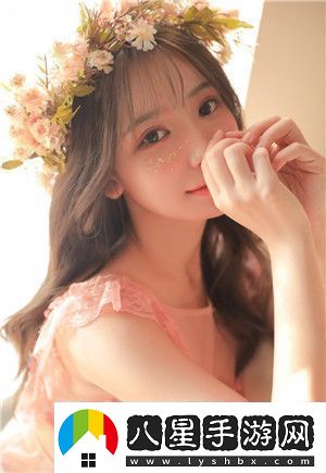 婀娜少女羞歲月無(wú)憂(yōu)愁云裳