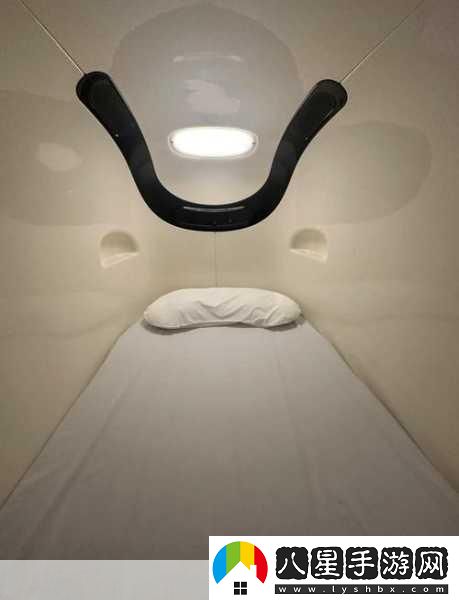 末班車(chē)膠囊旅館里傳遞熱量