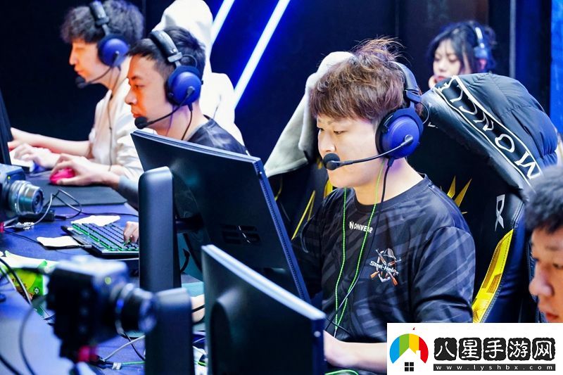 5EPlay現場(chǎng)專(zhuān)訪(fǎng)Mo