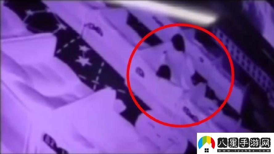 非凡創(chuàng  )意激烈搖床打撲克不蓋被子友