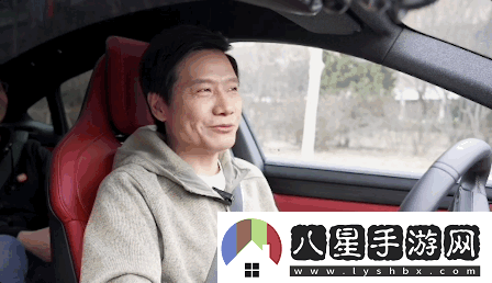 雷軍周末無(wú)休驗收小米「車(chē)位到車(chē)位」