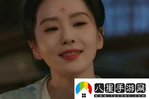 掌心原本是沖著(zhù)38歲劉詩(shī)詩(shī)看的