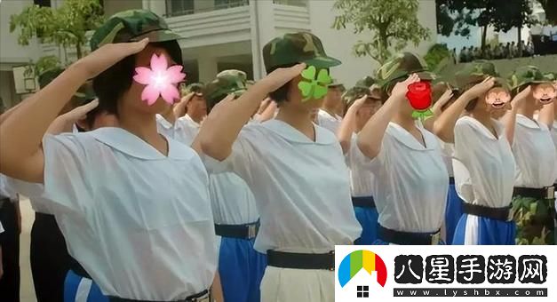 夏天校服太透了R頭凸出來(lái)了