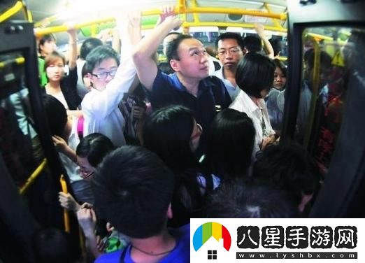 在城市的節奏中