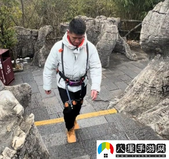 湖北一景區開(kāi)始體驗“機器腿”
