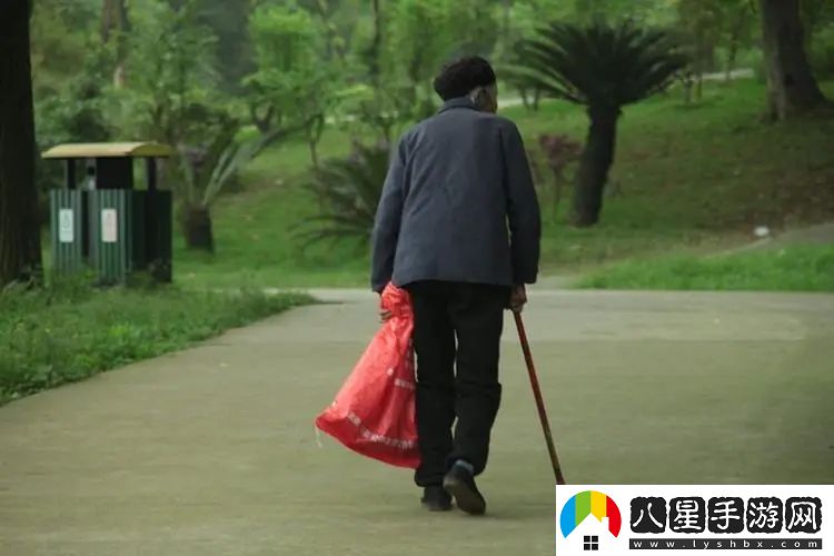 懷舊的人始終像個(gè)拾荒者圖片