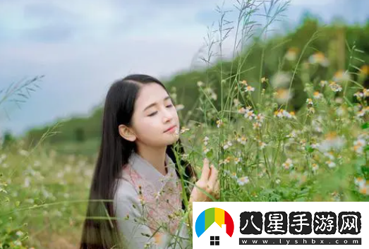 免費情侶觀(guān)看輿情視頻軟件
