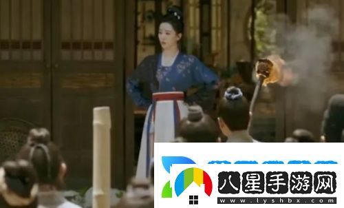 掌心原本是沖著(zhù)38歲劉詩(shī)詩(shī)看的