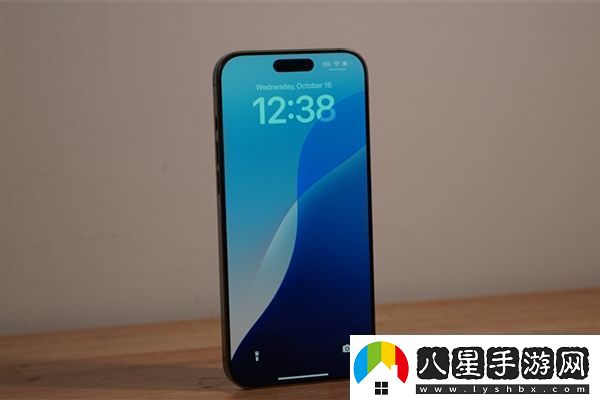曝蘋(píng)果折疊屏實(shí)現大突破