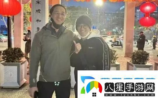 友偶遇黑神話(huà)主創(chuàng  )馮驥
