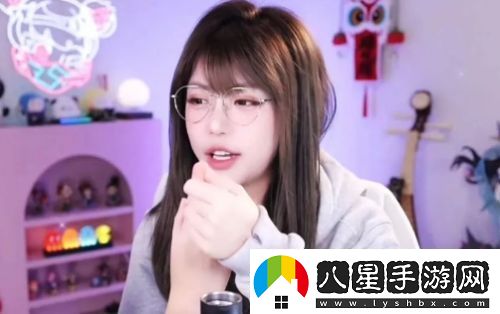 周淑怡直播對觀(guān)眾比手勢