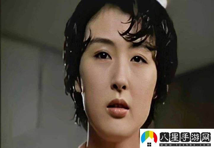 探索成長(cháng)與困惑的旅程——年輕的女教師3