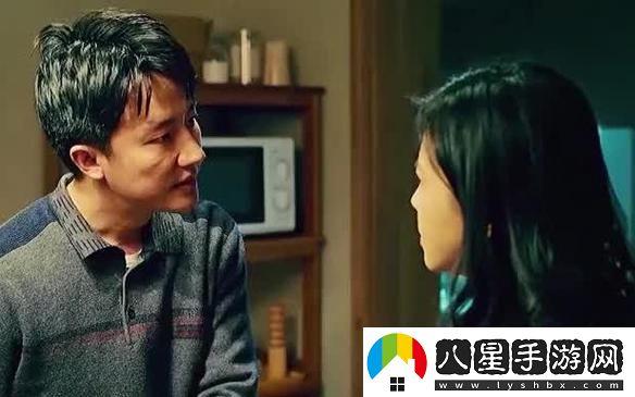 夫妻兩人看b站傷感電視劇到底能讓感情升溫還是加重了心中的孤獨感