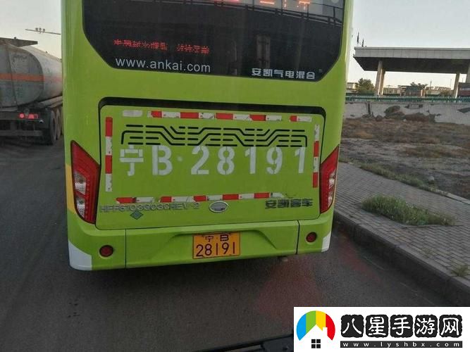 坐公交車(chē)居然被C了2個(gè)小時(shí)引發(fā)熱議