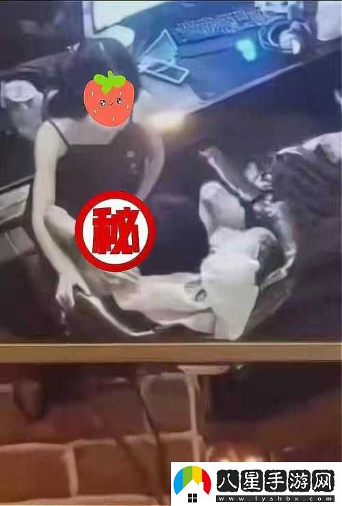 打撲克劇烈搖床不蓋被子上線(xiàn)
